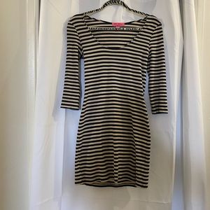 Betsey Johnson Y2K bodycon dress with ruffle size M